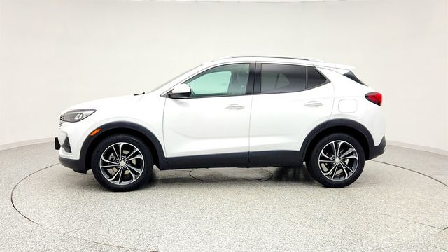2022 Buick Encore GX 4dr Essence with Hands-Free Power Liftgate - 22972630 - 7