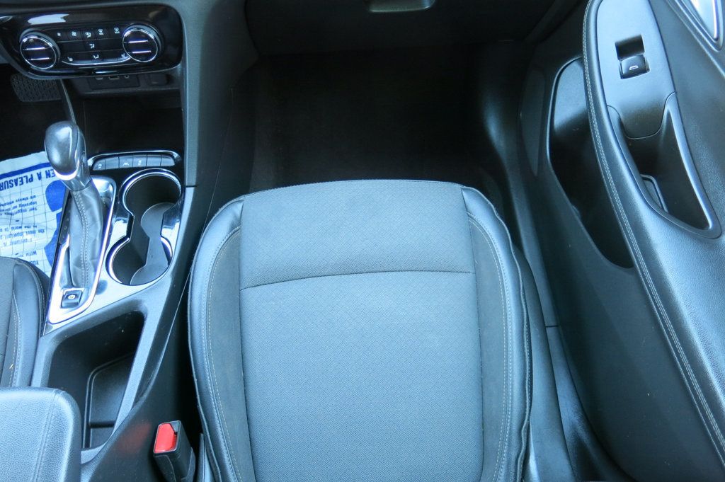 2022 Buick Encore GX FWD 4dr Select - 23081691 - 56