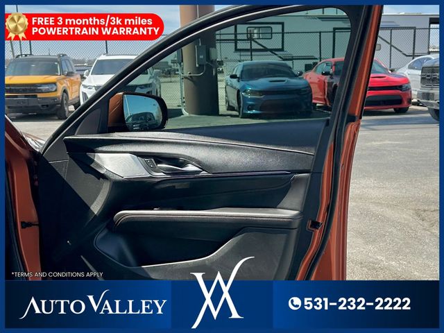 2022 Cadillac CT4 V-Series Sedan 4D - 23006010 - 17