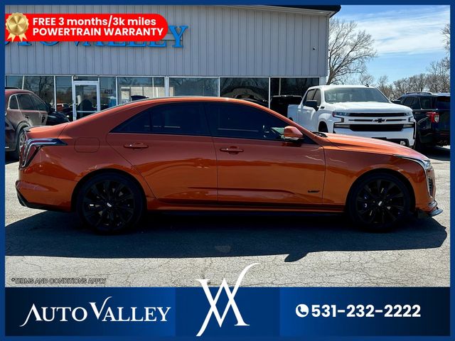 2022 Cadillac CT4 V-Series Sedan 4D - 23006010 - 7