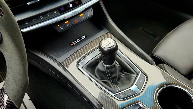 2022 Cadillac CT4-V 4dr Sedan Blackwing w/ Carbon Fiber 1 & 2 + Technology Packages - 23004866 - 16
