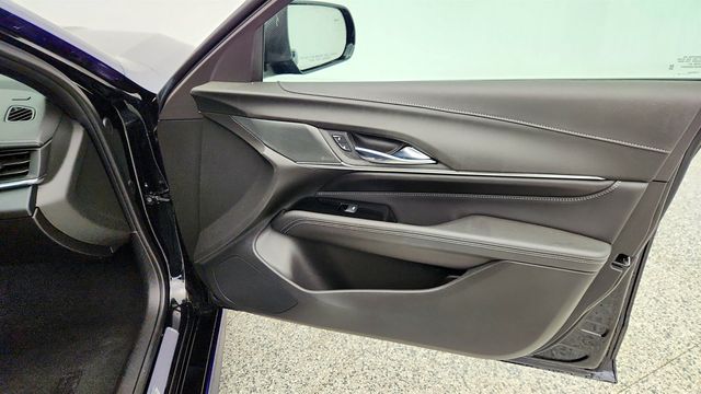 2022 Cadillac CT4-V 4dr Sedan Blackwing w/ Carbon Fiber 1 & 2 + Technology Packages - 23004866 - 25