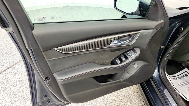 2022 Cadillac CT5-V 4dr Sedan Blackwing with Leather Seating & Performance Recorder - 22983487 - 9