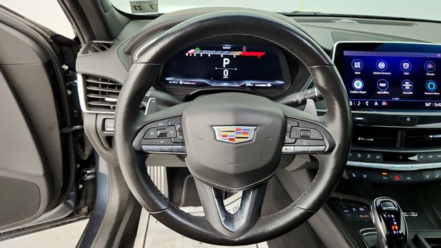 2022 Cadillac CT5-V AWD 4dr Sedan with Premium and Navigation Packages & 20'' Wheels - 22943381 - 13
