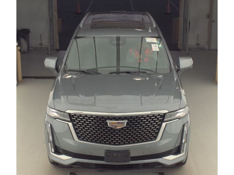 2022 Cadillac Escalade Premium Luxury photo 2