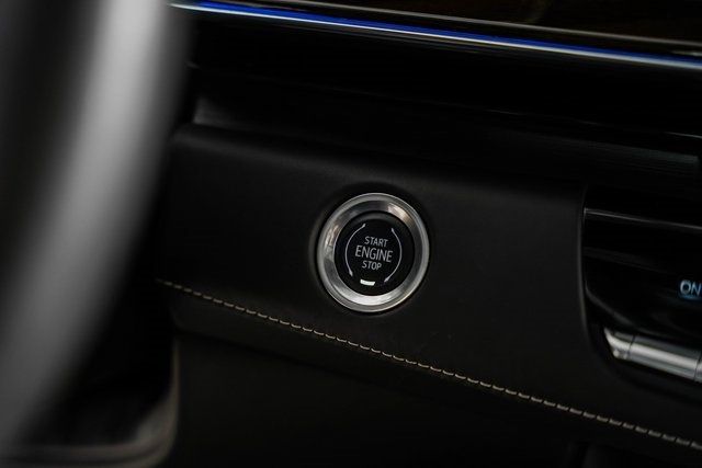2022 Cadillac Escalade 4WD 4dr Premium Luxury Platinum - 22347065 - 32
