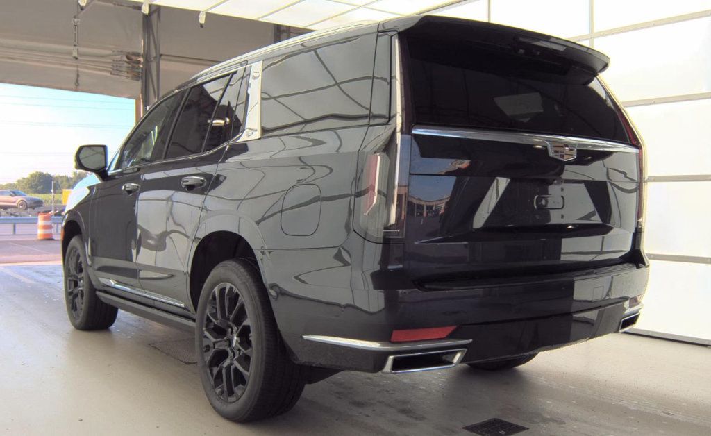 2022 Cadillac Escalade Premium Luxury Platinum photo 4