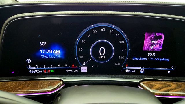 2022 Cadillac Escalade 4WD 4dr Premium Luxury Platinum w/Power-Retractable Assist Steps - 23027437 - 14