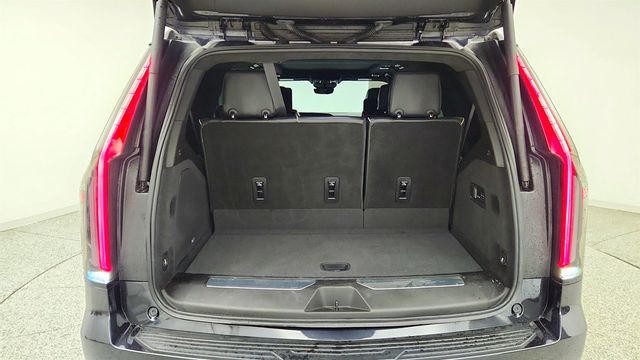 2022 Cadillac Escalade 4WD 4dr Premium Luxury Platinum w/Power-Retractable Assist Steps - 23027437 - 24