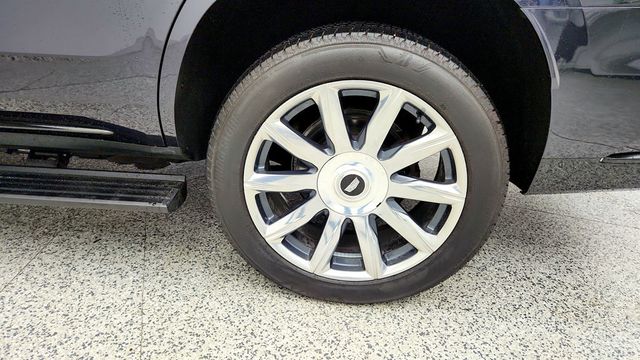 2022 Cadillac Escalade 4WD 4dr Premium Luxury Platinum w/Power-Retractable Assist Steps - 23027437 - 8
