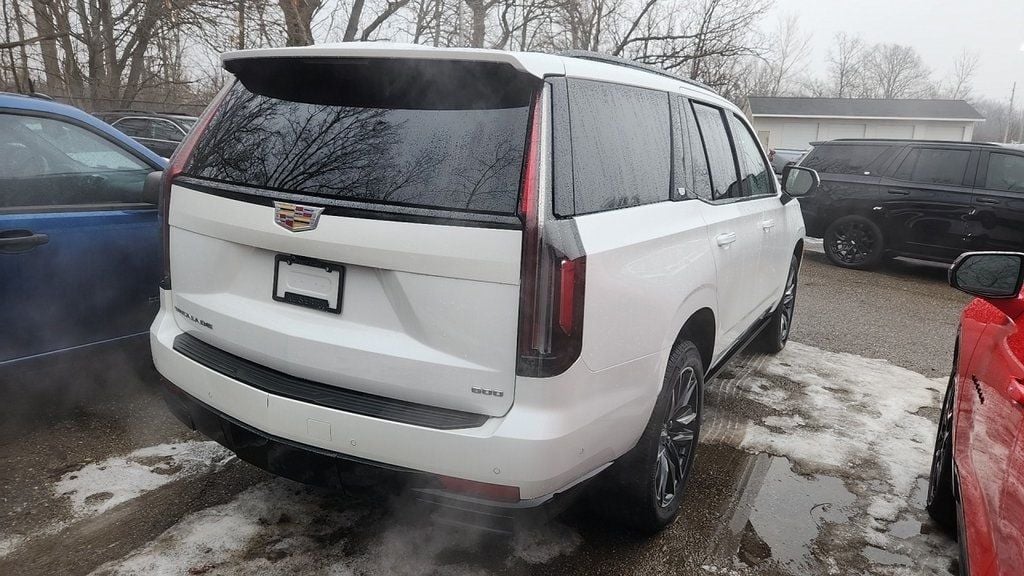 2022 Cadillac Escalade 4WD 4dr Sport - 22765913 - 3