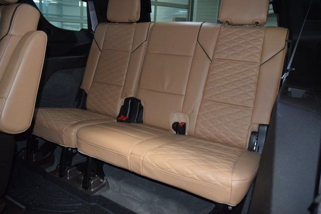 2022 Cadillac Escalade 4WD 4dr Sport - 22921829 - 45