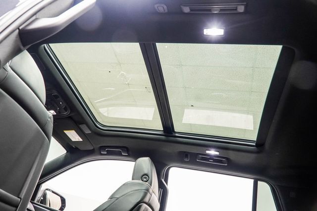 2022 Cadillac Escalade 4WD 4dr Sport - 22958936 - 38