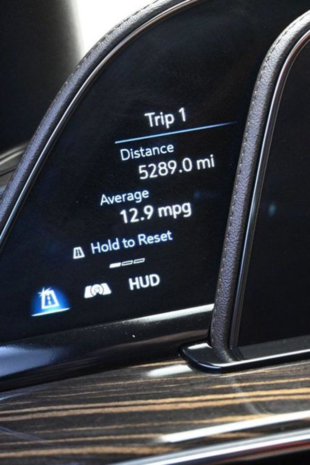 2022 Cadillac Escalade 4WD 4dr Sport - 23074772 - 21
