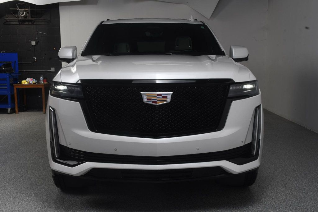 Cadillac Escalade photo 16