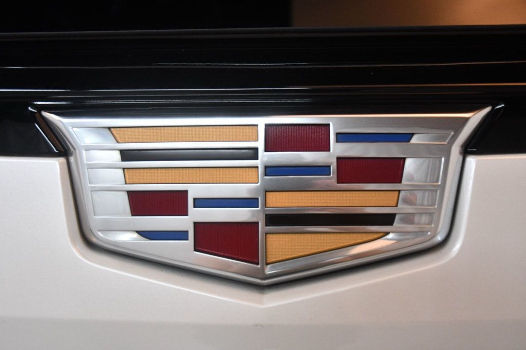 Cadillac Escalade photo 20