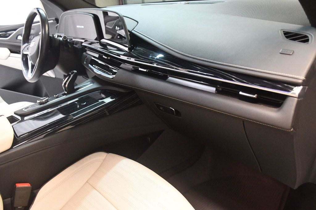 Cadillac Escalade photo 27
