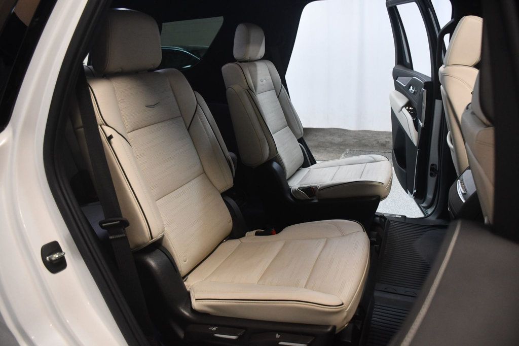 Cadillac Escalade photo 37
