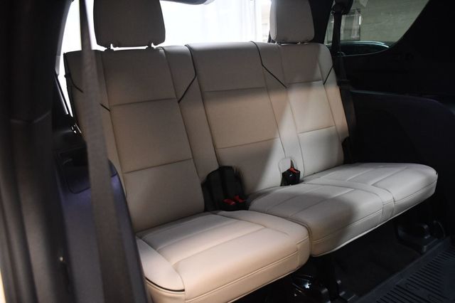 2022 Cadillac Escalade 4WD 4dr Sport - 23085943 - 38