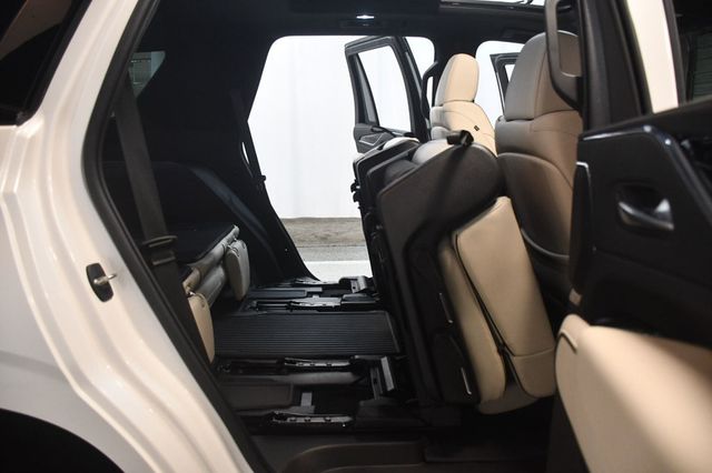 2022 Cadillac Escalade 4WD 4dr Sport - 23085943 - 40