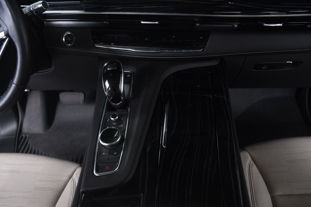 Cadillac Escalade photo 43