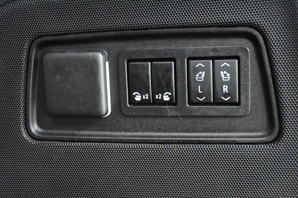 Cadillac Escalade photo 82