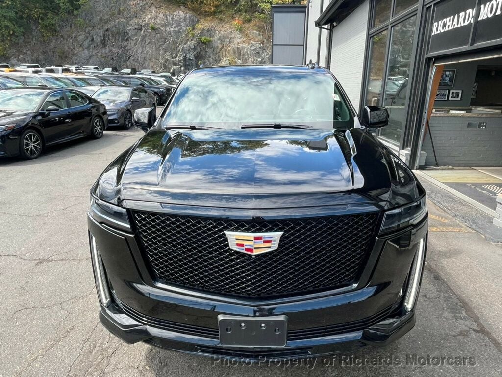 2022 Cadillac Escalade Sport photo 11