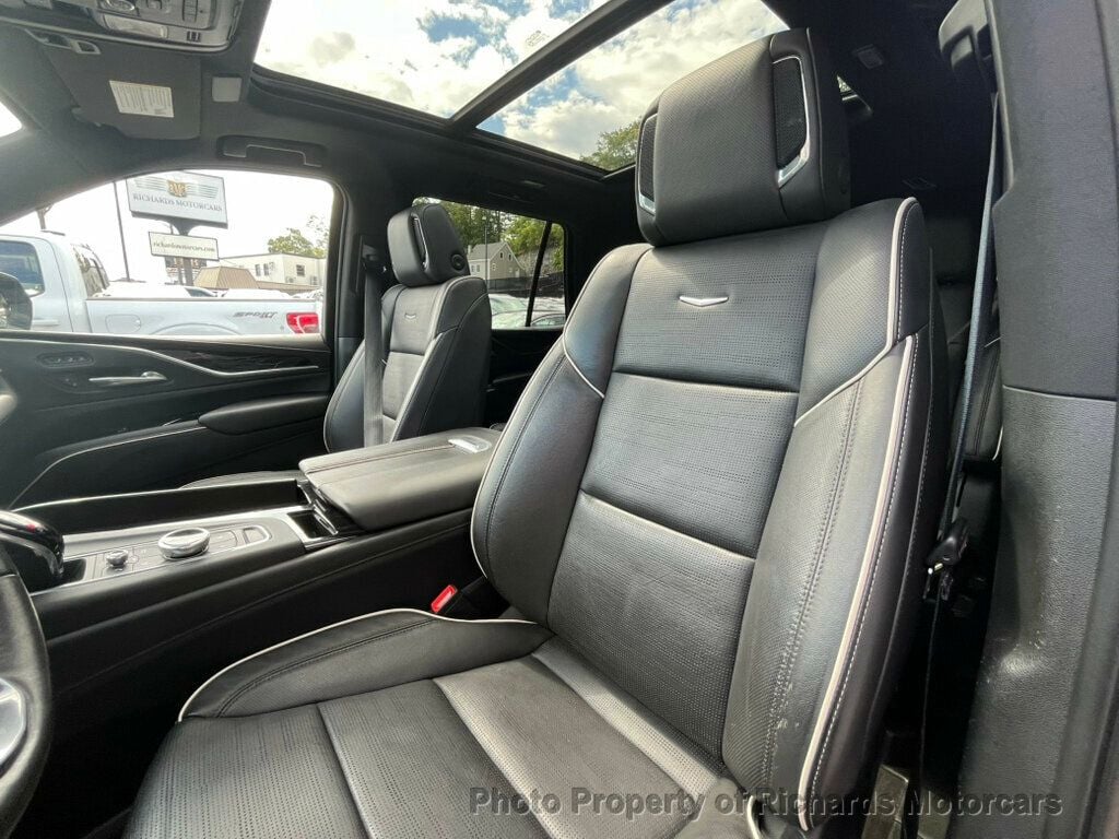 2022 Cadillac Escalade Sport photo 15
