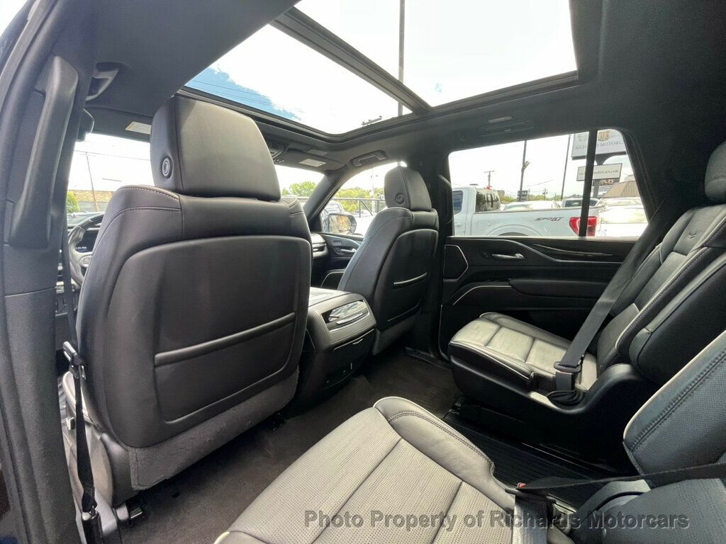 2022 Cadillac Escalade Sport photo 16