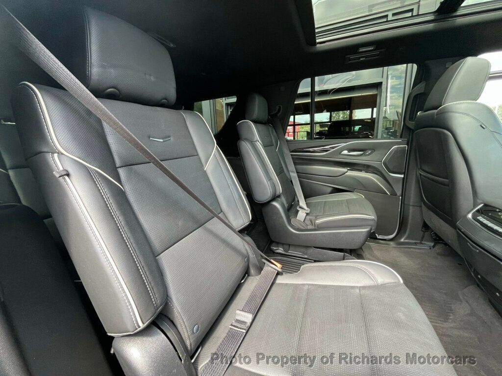 2022 Cadillac Escalade Sport photo 21