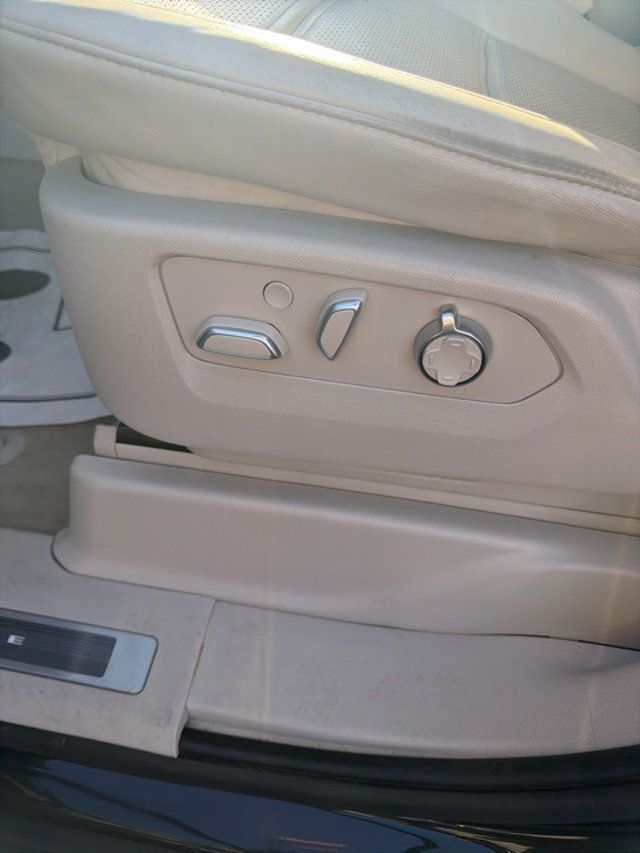 2022 Cadillac Escalade 4WD 4dr Sport Platinum - 22941210 - 25