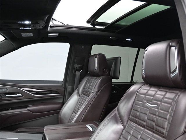 2022 Cadillac Escalade Sport Platinum photo 8