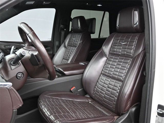 2022 Cadillac Escalade Sport Platinum photo 4