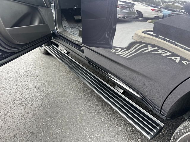 2022 Cadillac Escalade 4WD 4dr Sport Platinum - 22970067 - 16