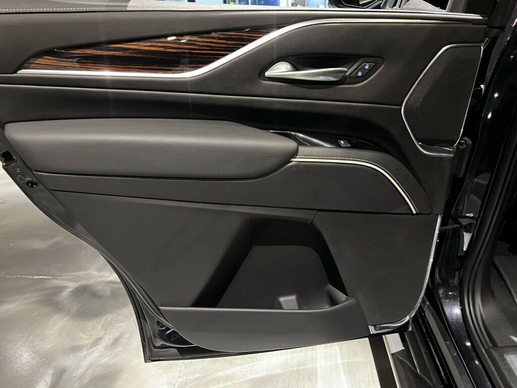 2022 Cadillac Escalade LuxurySport/SurroundVision/LaneKeepAssist/2ndRowCptChair - 23075479 - 13