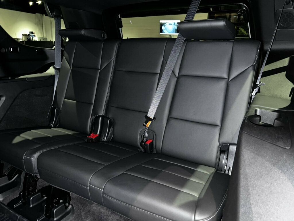 2022 Cadillac Escalade LuxurySport/SurroundVision/LaneKeepAssist/2ndRowCptChair - 23075479 - 18