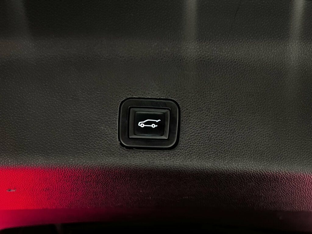2022 Cadillac Escalade LuxurySport/SurroundVision/LaneKeepAssist/2ndRowCptChair - 23075479 - 20