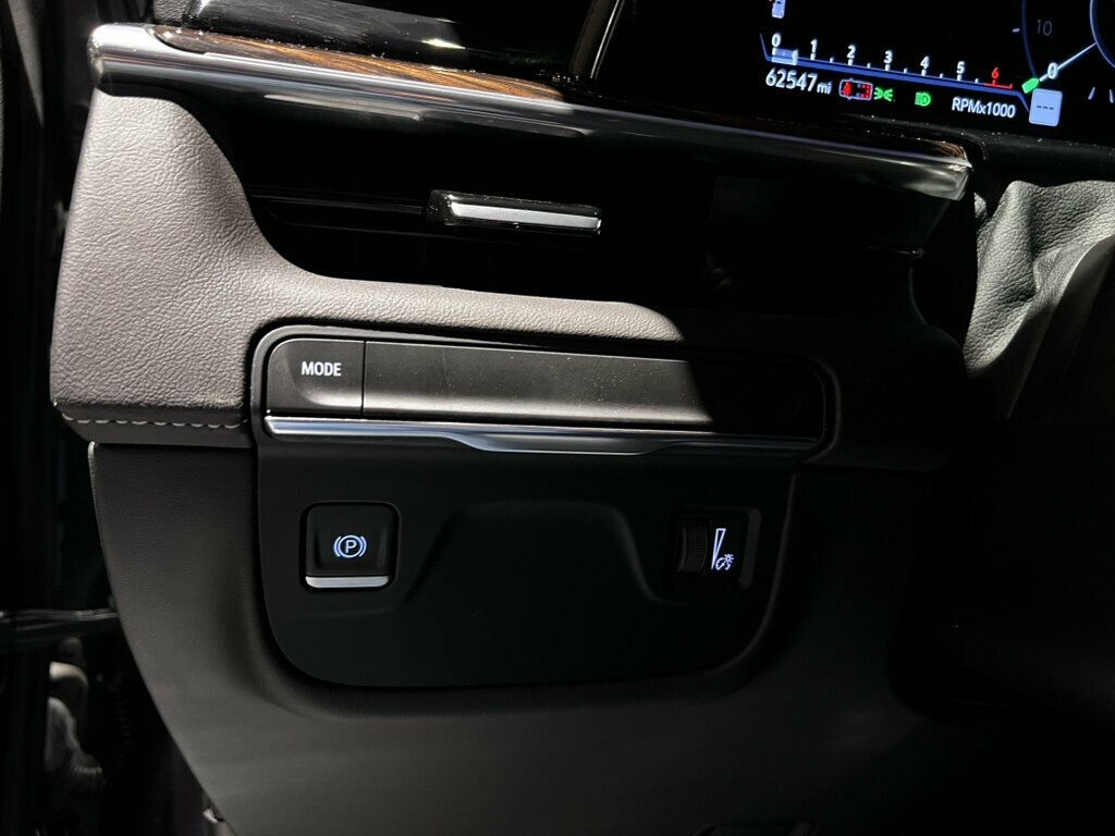 2022 Cadillac Escalade LuxurySport/SurroundVision/LaneKeepAssist/2ndRowCptChair - 23075479 - 41