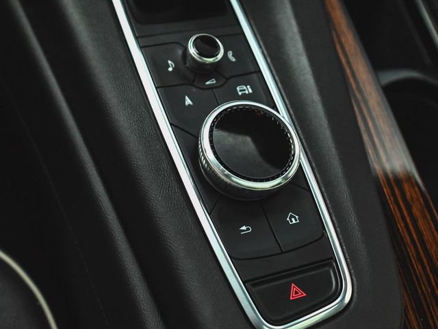 2022 Cadillac Escalade Premium Luxury - 23055737 - 28