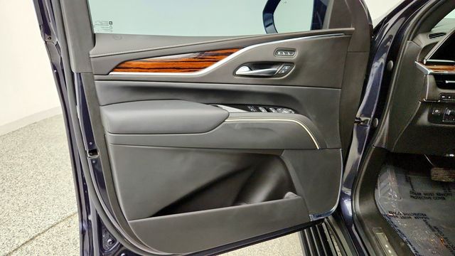 2022 Cadillac Escalade Premium Luxury 4WD w/ Super Cruise, Air Ride & Power Steps - 23090409 - 10