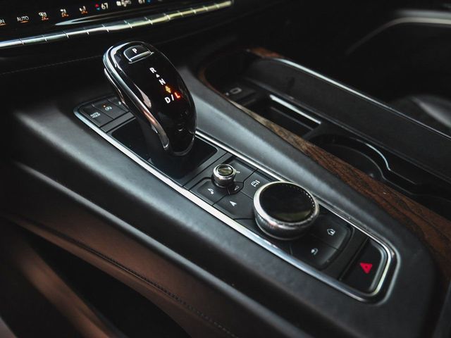 2022 Cadillac Escalade Premium Luxury Platinum - 23007347 - 22