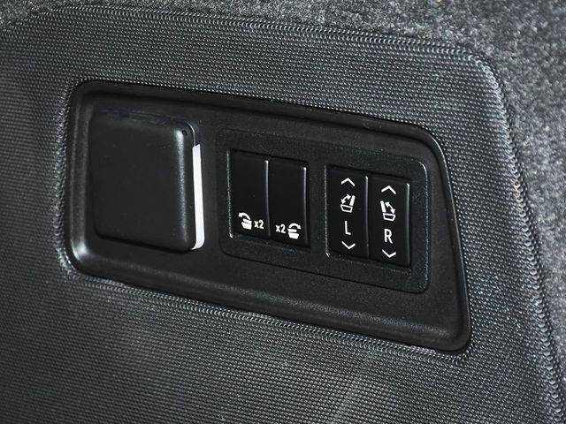 2022 Cadillac Escalade Premium Luxury Platinum - 23007347 - 70