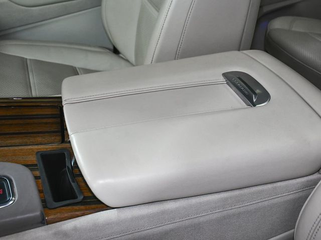 2022 Cadillac Escalade Sport Platinum - 23006672 - 42