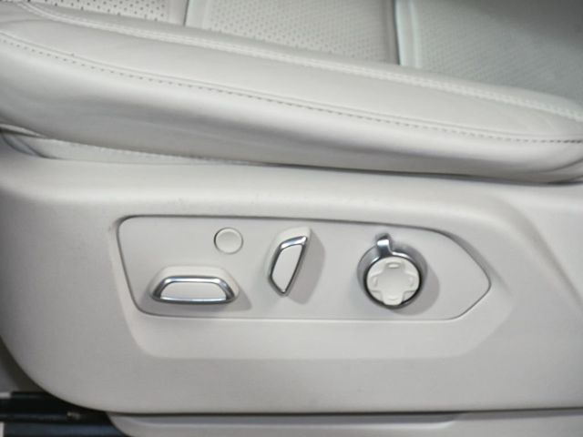 2022 Cadillac Escalade Sport Platinum - 23006672 - 46