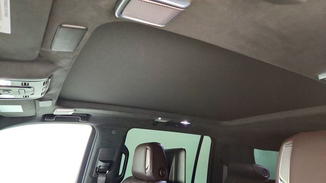 2022 Cadillac Escalade ESV 4WD 4dr Premium Luxury Platinum w/ Super Cruise Capability - 22971262 - 9