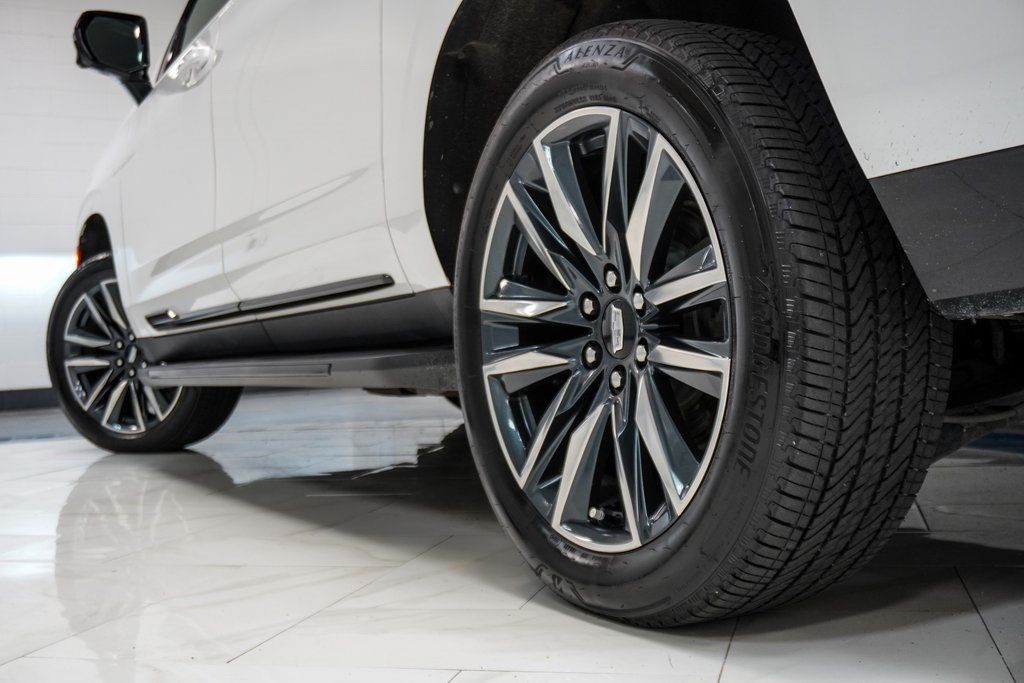 2022 Cadillac Escalade ESV Sport photo 9