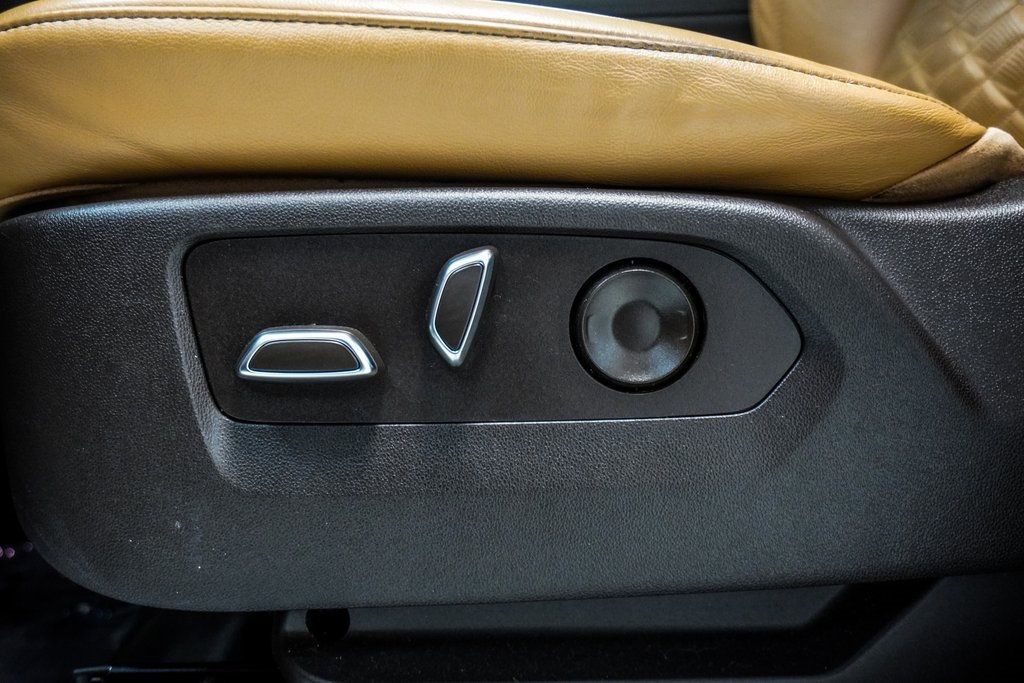 2022 Cadillac Escalade ESV Sport photo 18