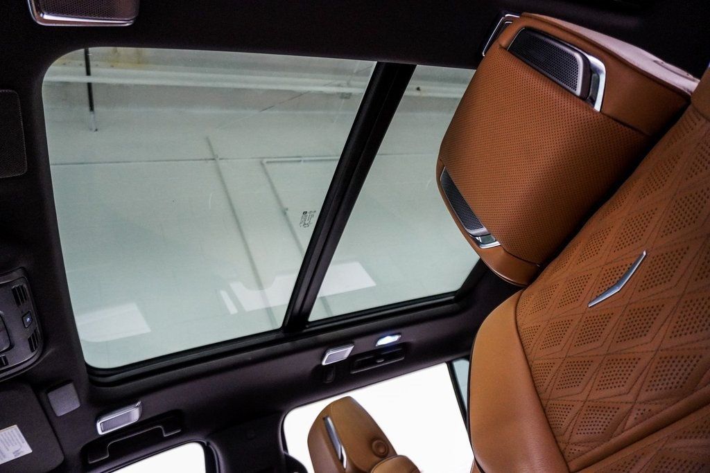2022 Cadillac Escalade ESV Sport photo 19