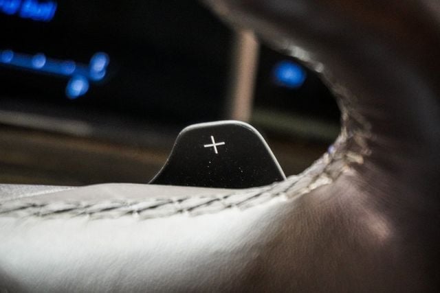 2022 Cadillac Escalade ESV 4WD 4dr Sport - 22867875 - 32