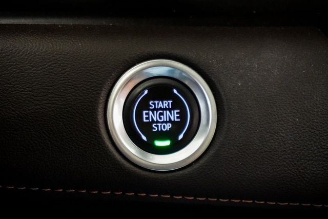 2022 Cadillac Escalade ESV 4WD 4dr Sport - 22867875 - 36